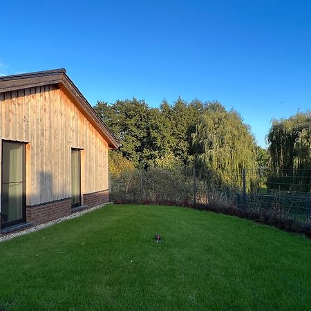Ferienhaus Auszeit Mit Sauna Schwarz ภายนอก รูปภาพ